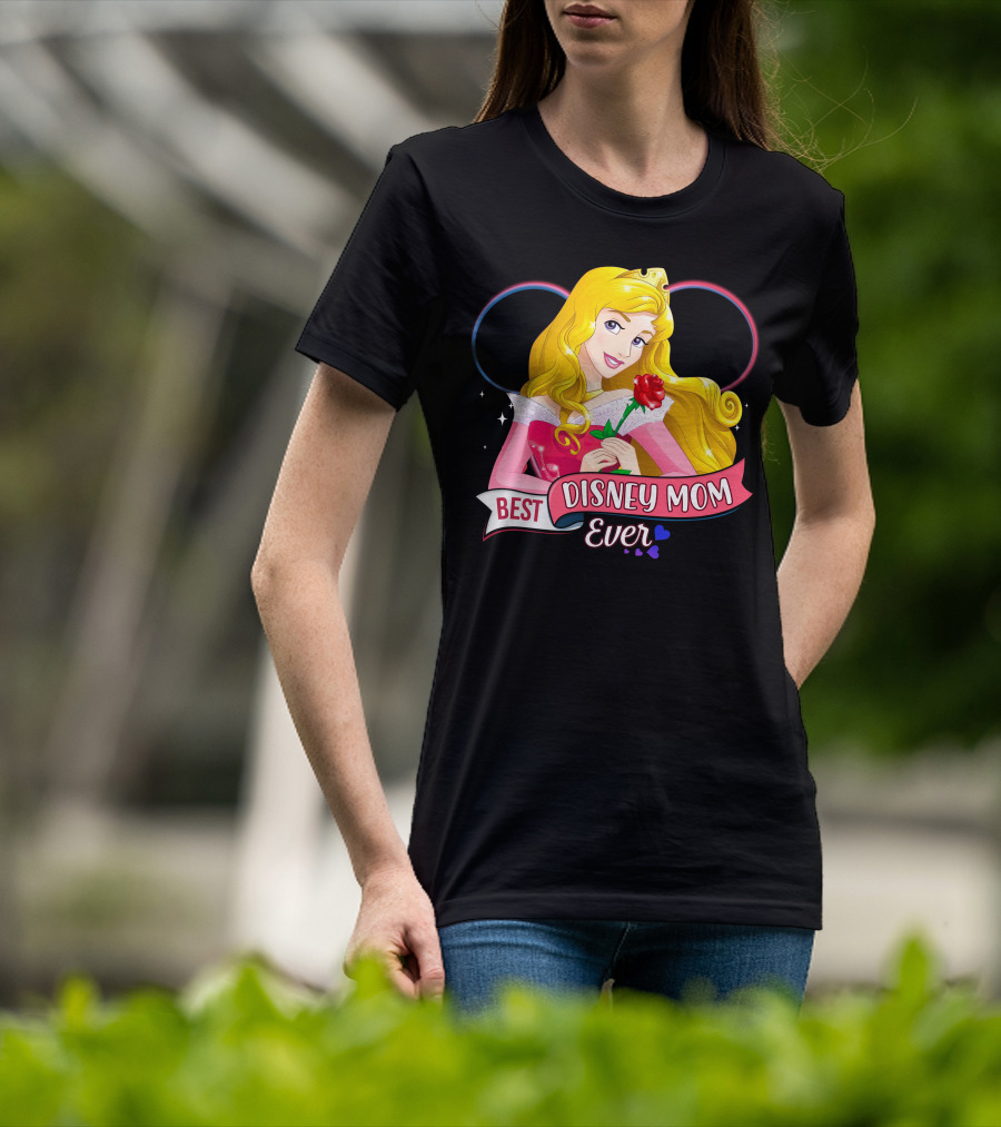 Best Disney Mom Ever Aurora Princess Holding Red Rose T-Shirt