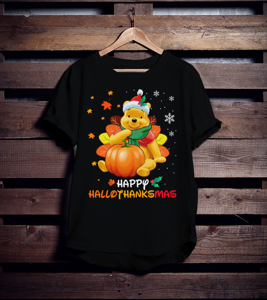 Happy Hallothanksmas Pooh Pumpkin Santa Hat Snowflakes T-Shirt