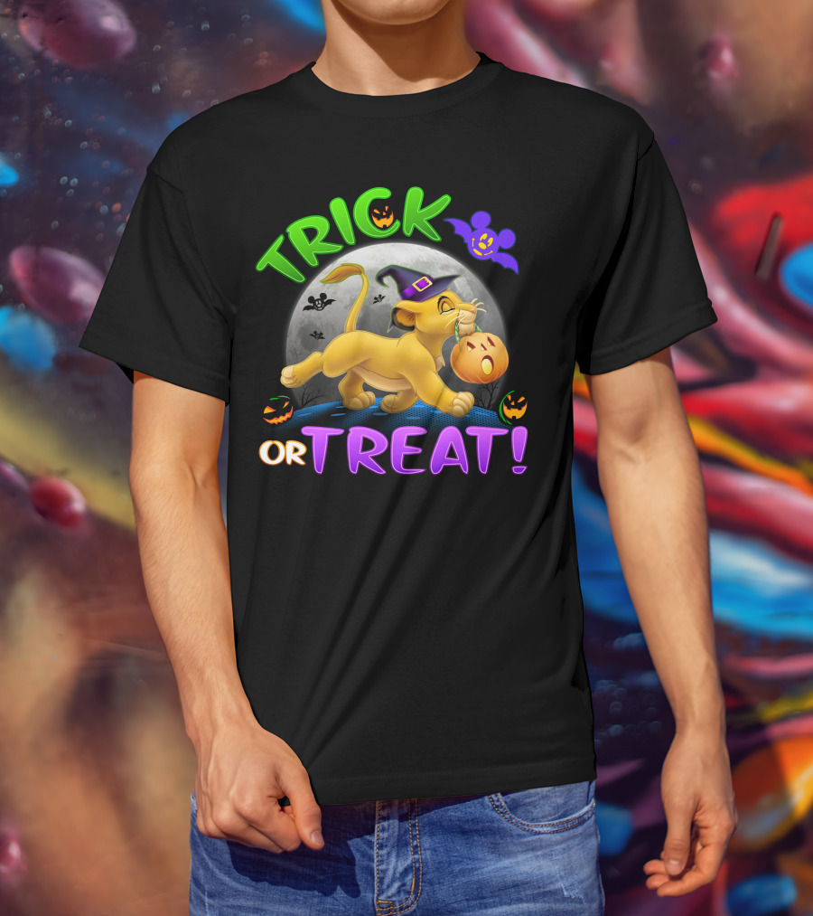 Trick Or Treat Simba Halloween Disney Mickey Moon Pumpkin T-Shirt