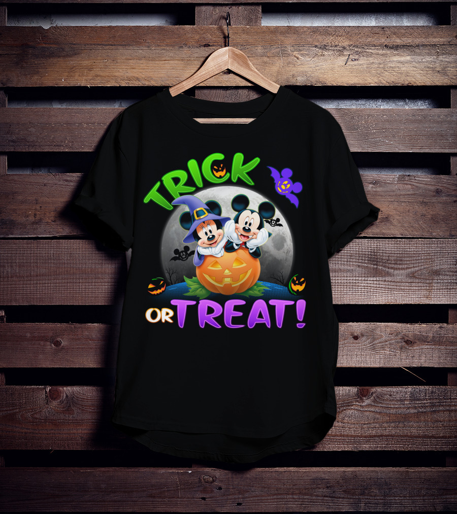 Trick Or Treat Mickey And Minnie Halloween Pumpkin Moon Bat T-Shirt