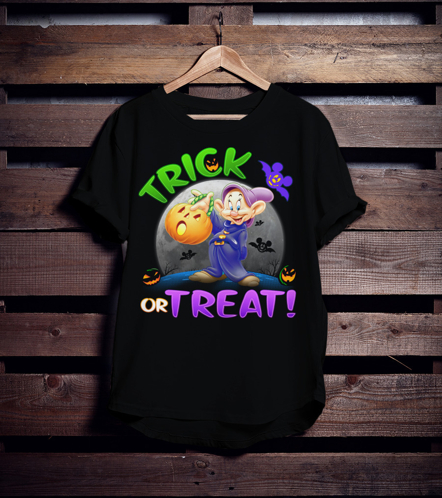 Trick Or Treat Dopey Halloween Disney Character With Pumpkin And Bat T-Shirt