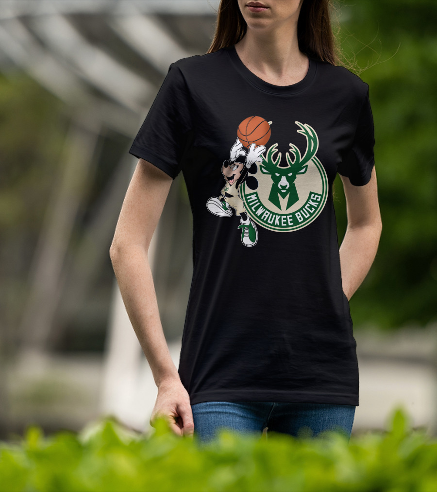 Mickey Milwaukee Bucks Basketball T-Shirt