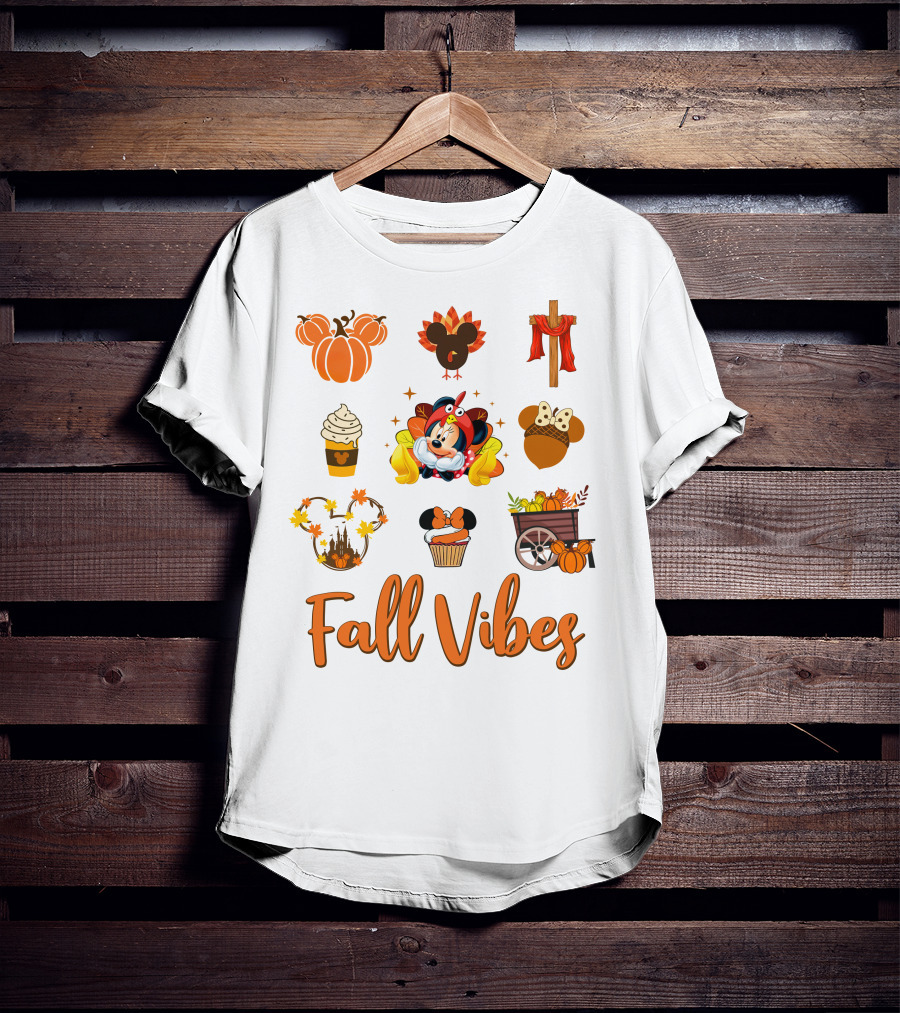 Fall Vibes Minnie Pumpkin Autumn Cupcake Disney Thanksgiving T-Shirt