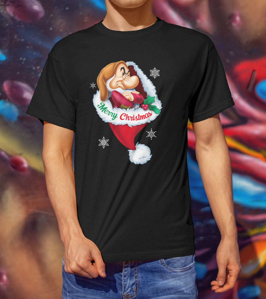 Grumpy Merry Christmas Santa Hat And Snowflakes T-Shirt