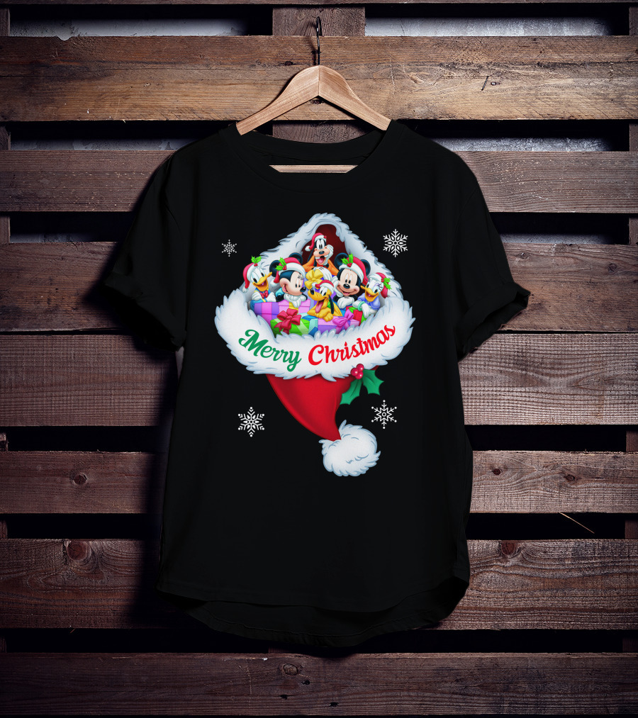 Mickey & Friends Merry Christmas Santa Hat T-Shirt