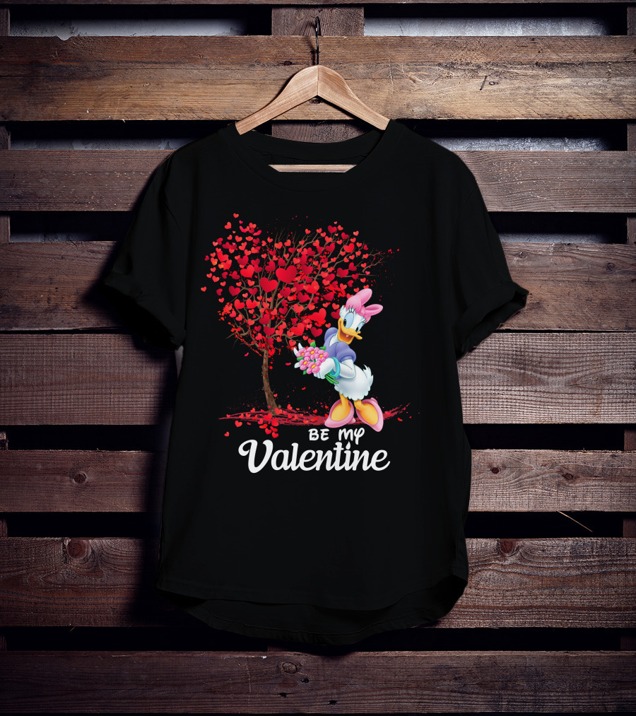 Daisy Duck Be My Valentine Tree Hearts Bouquet T-Shirt