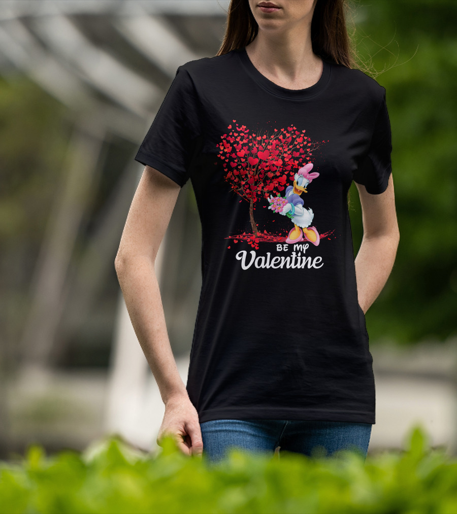 Daisy Duck Be My Valentine Tree Hearts Bouquet T-Shirt
