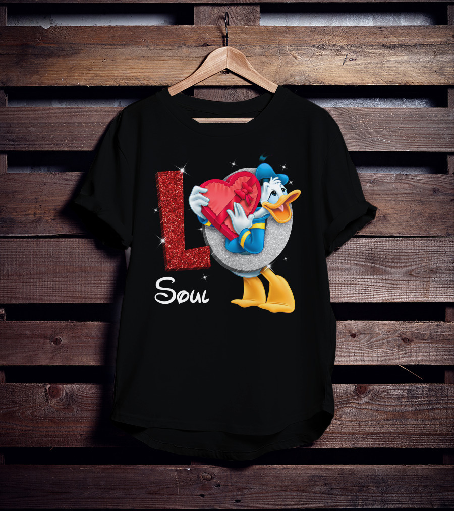 Donald Duck Holding Heart Love Soul T-Shirt