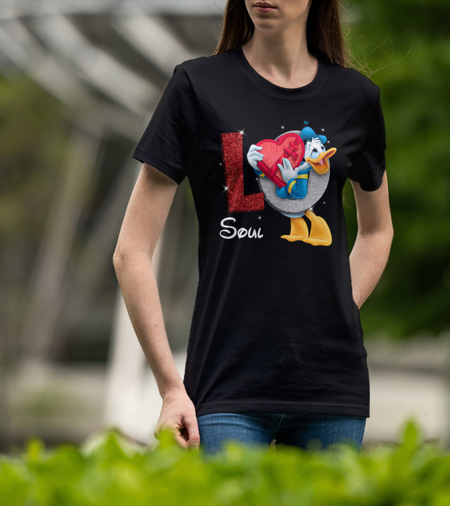 Donald Duck Holding Heart Love Soul T-Shirt