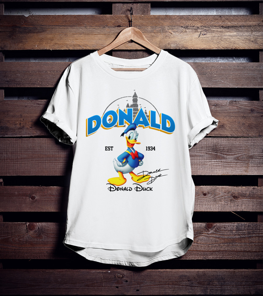 Donald Duck Est 1934 Signature Disney Castle T-Shirt