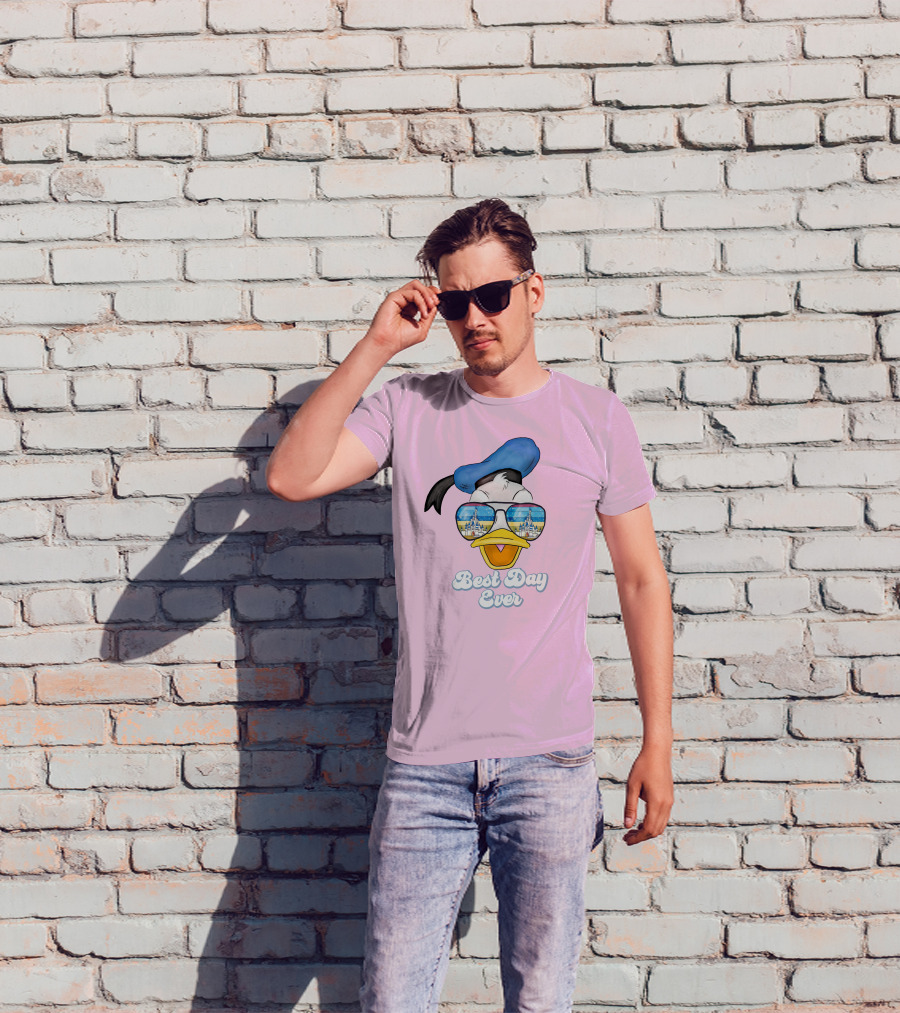 Donald Duck Best Day Ever Sunglasses And Castle T-Shirt