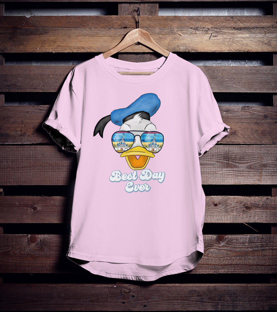 Donald Duck Best Day Ever Sunglasses And Castle T-Shirt
