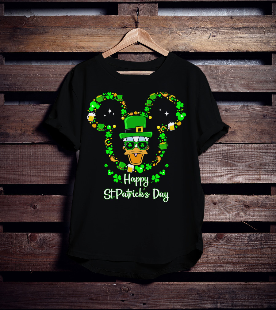 Happy St. Patrick's Day Donald Duck With Shamrocks And Beer T-Shirt