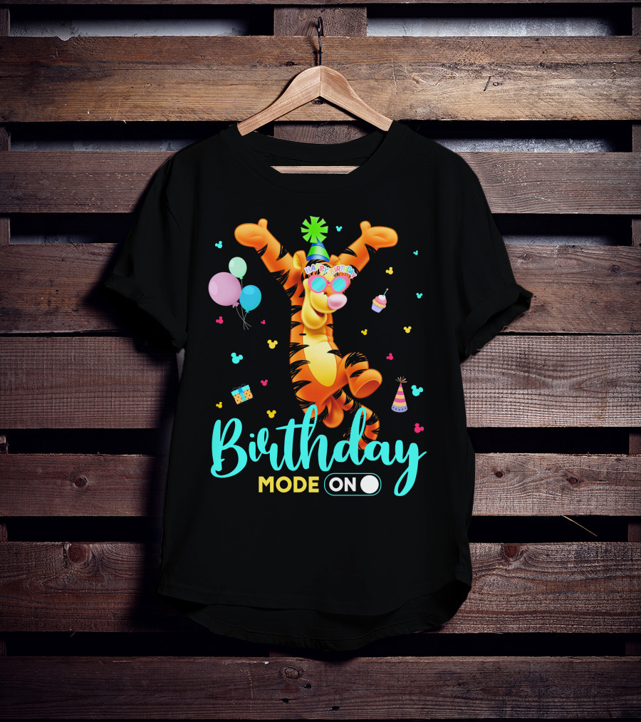 Tigger Birthday Mode On Party Celebration Balloons Cupcake Hat T-Shirt