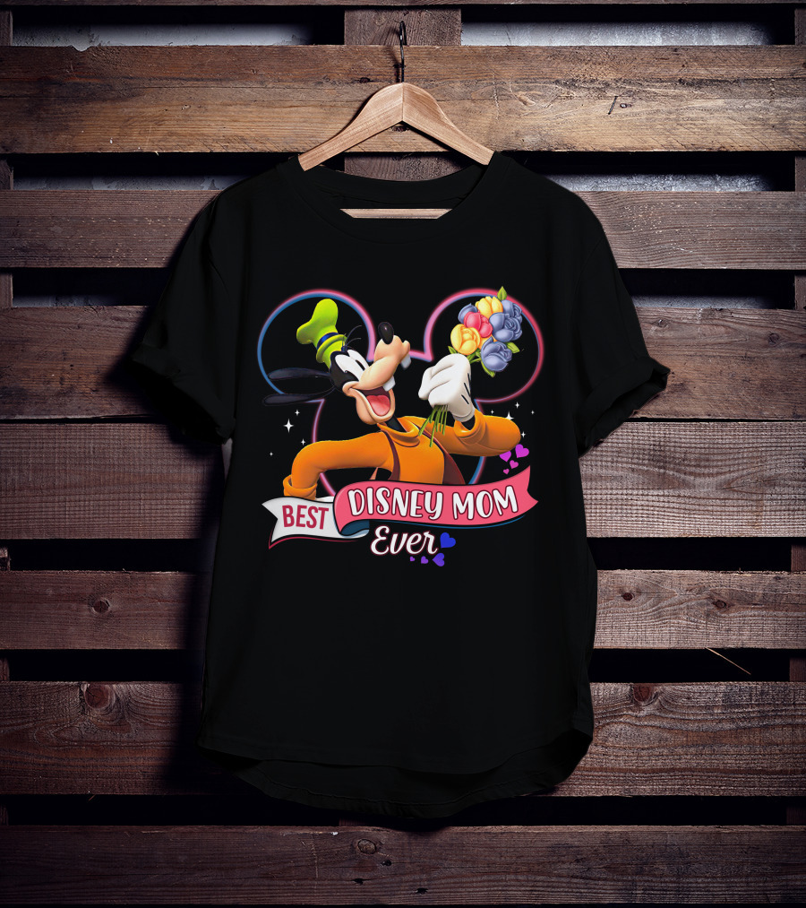 Best Disney Mom Ever Goofy Holding Flowers Pixar Balloons Hearts T-Shirt