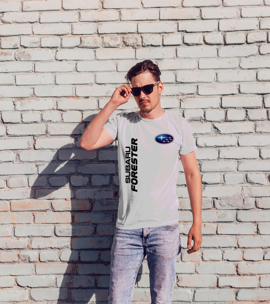 SUBARU FORESTER Logo Oval Badge T-Shirt