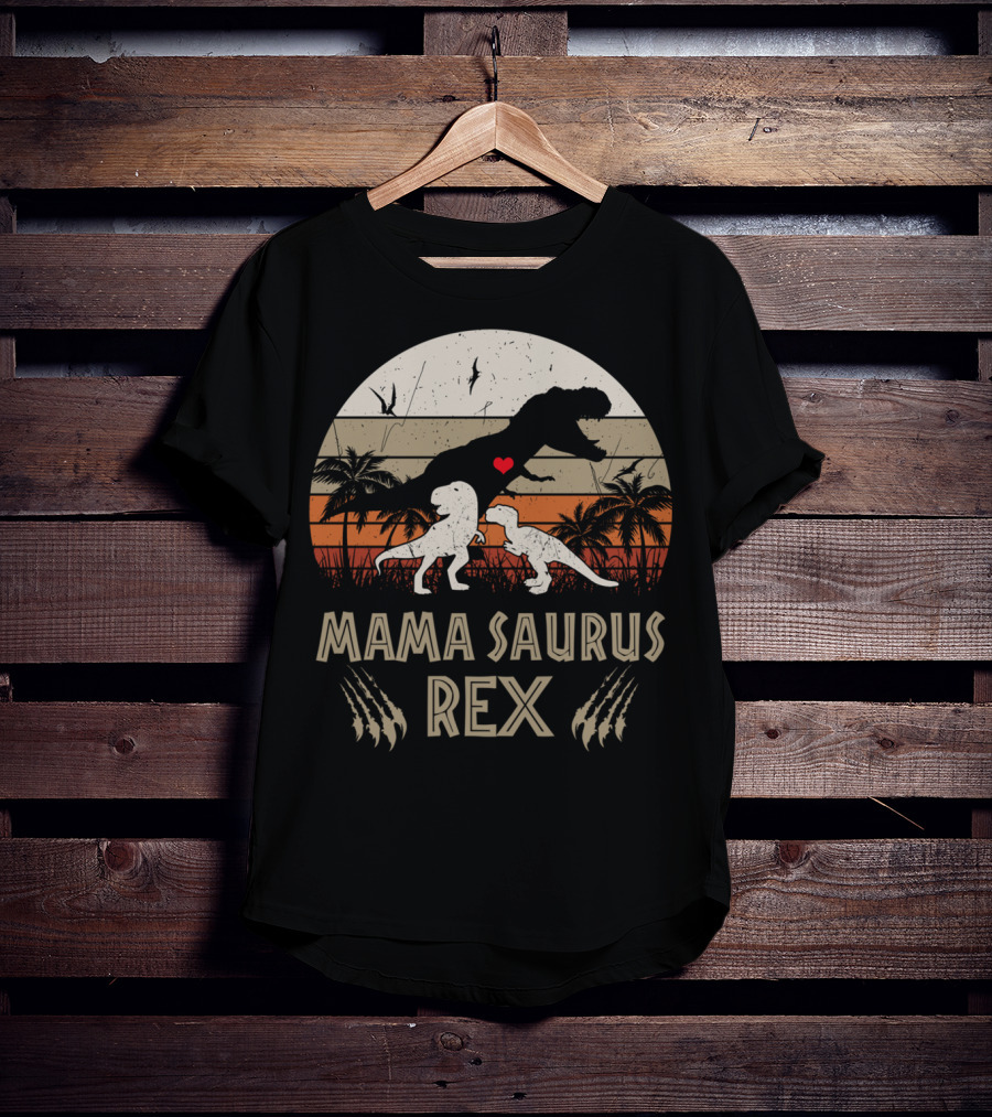 Mamasaurus Rex Cool Mom Dinosaur Scene With Heart And Claw Marks T-Shirt
