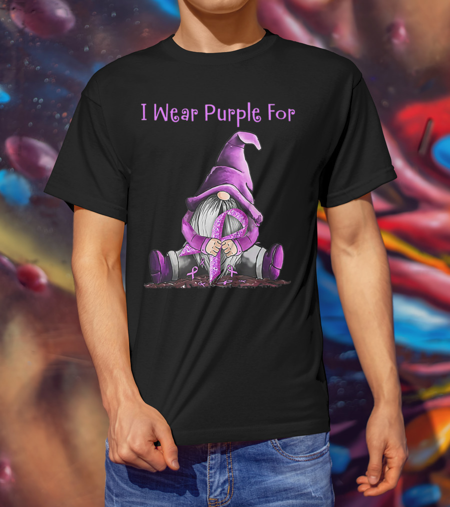 I Wear Purple For Fibromyalgia Awareness Gnome Holding Purple T-Shirt