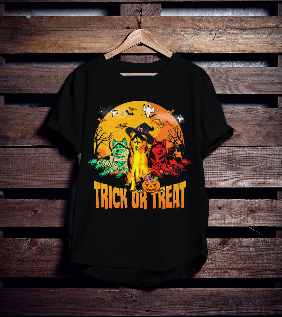 Trick Or Treat Siberian Husky Halloween Ghosts Pumpkins And Bats T-Shirt
