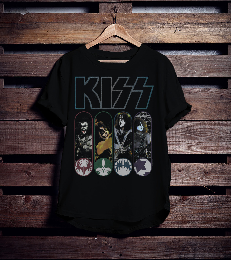 KISS Worldwide Band Members Iconic Makeup T-Shirt