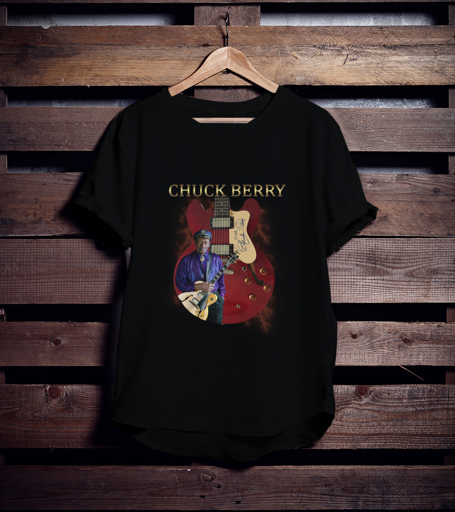 Chuck Berry Iconic Guitar With Signature T-Shirt