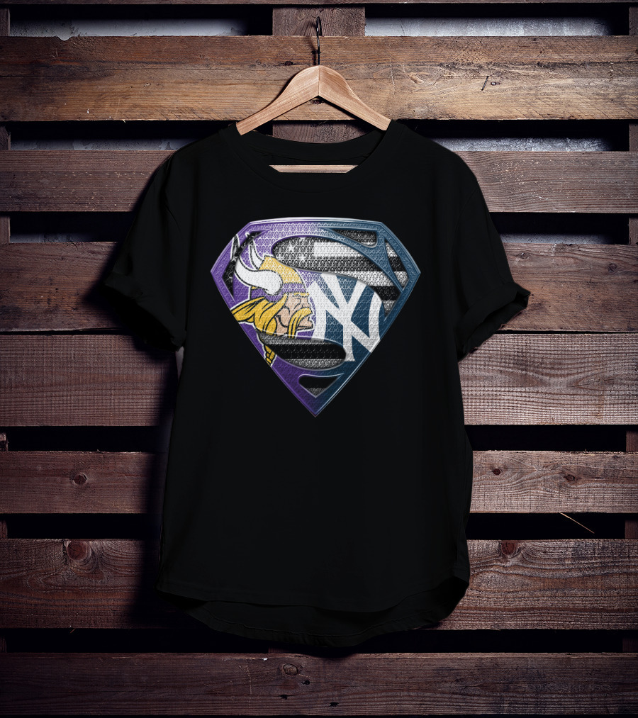 Minnesota Vikings And New York Yankees Super Shield T-Shirt