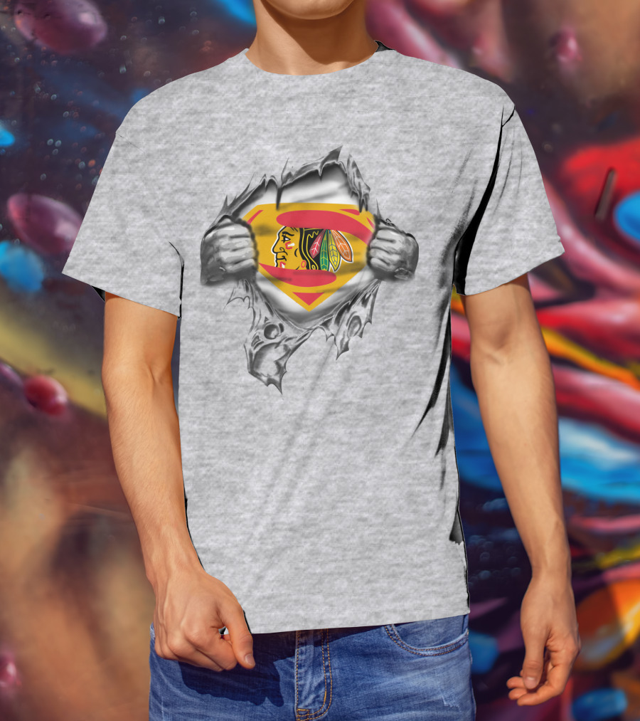 Spmxa022 Superman Logo Chicago Blackhawks Logo Blend T-Shirt