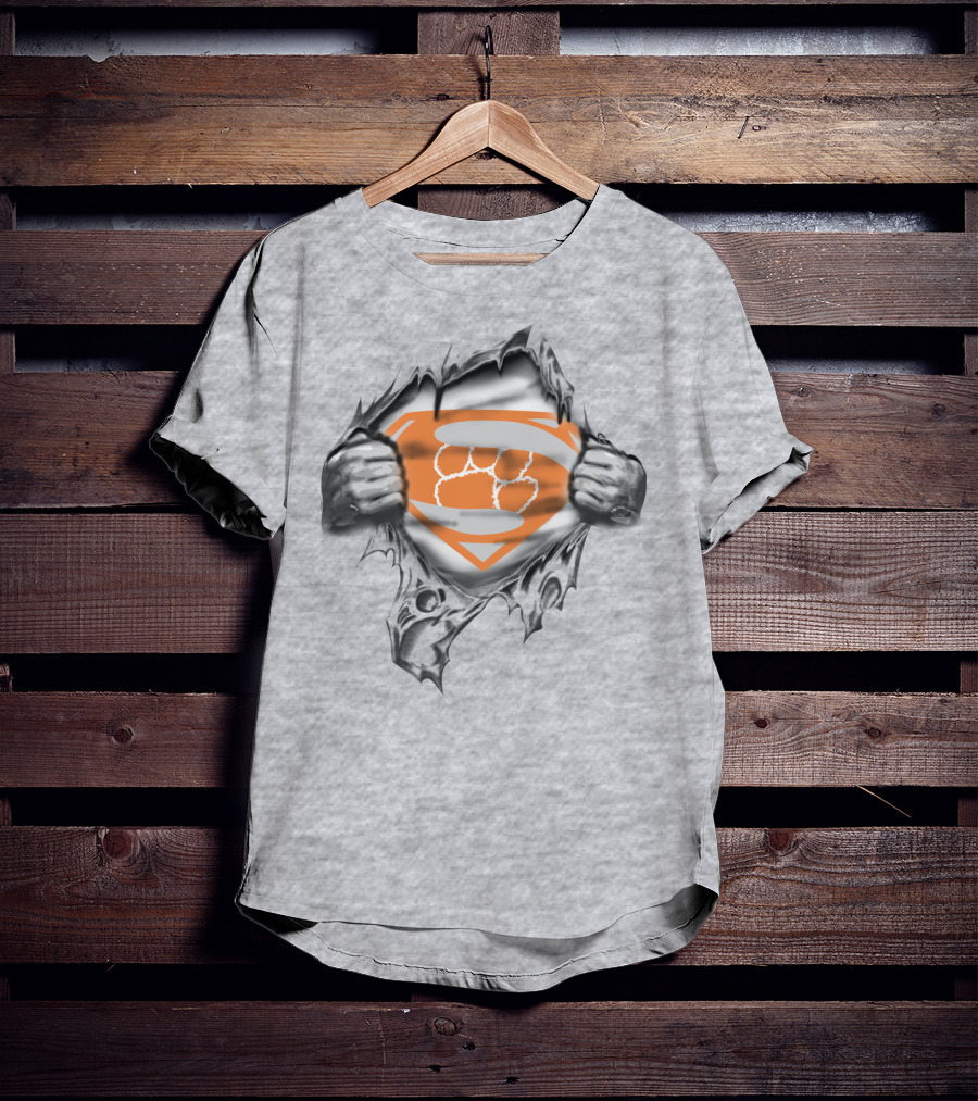 Superman Orange Paw Symbol Torn Chest T-Shirt