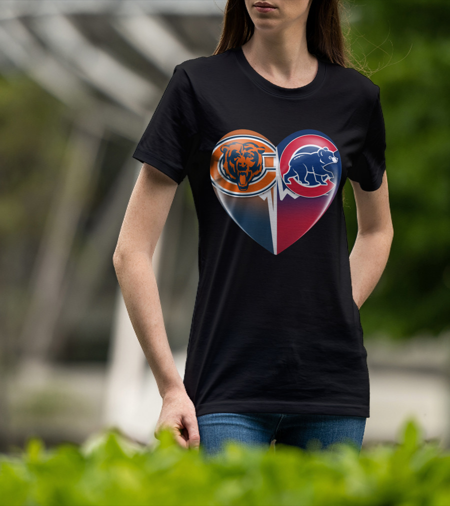 Chicago Bears And Cubs Split Heart TIM 008 T-Shirt