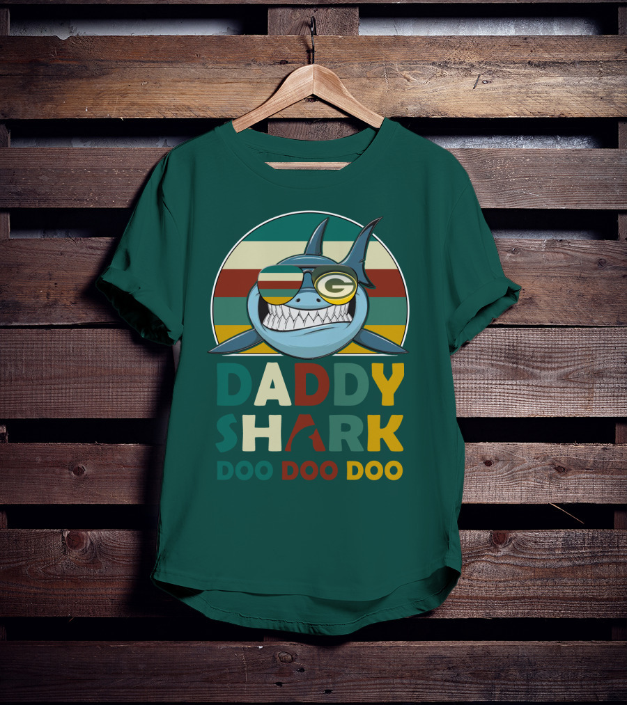 Daddy Shark Green Bay Packers Doo Doo Doo T-Shirt