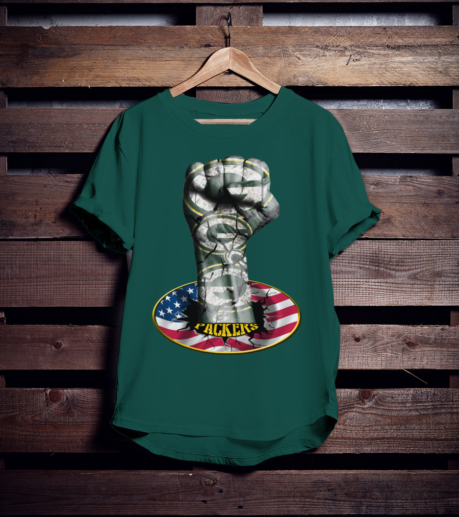 Fist With Green Bay Packers Logo On Cracked American Flag T-Shirt