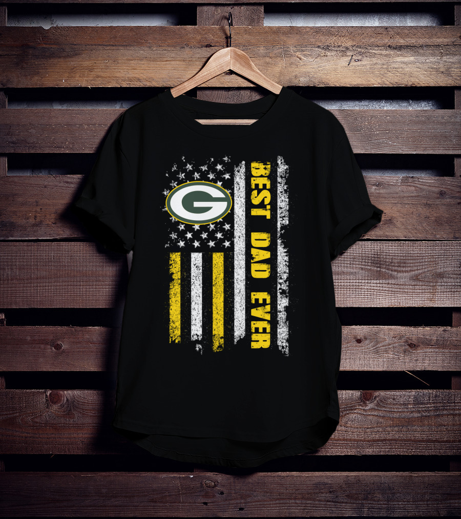 Green Bay Packers Best Dad Ever Vintage American Flag T-Shirt