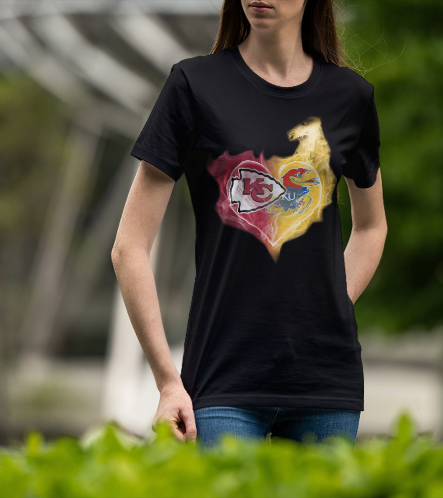 Kansas City Chiefs Ku Jayhawks Heart Smoke T-Shirt