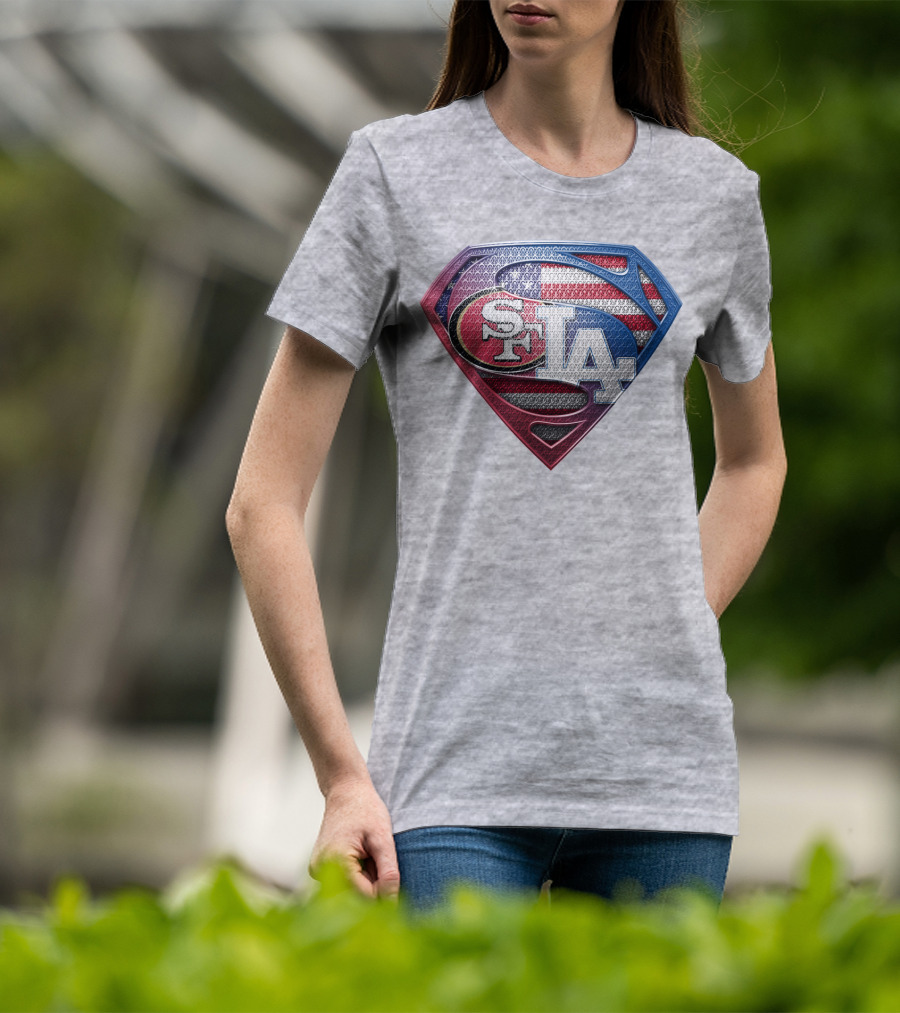 Sf La Superman Shield American Flag Hintergrund T-Shirt