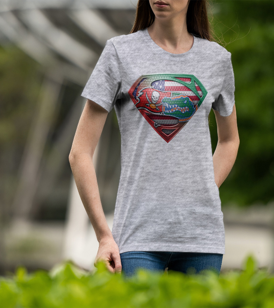 Superman Logo Tampa Bay Buccaneers Florida Gators American Flag T-Shirt