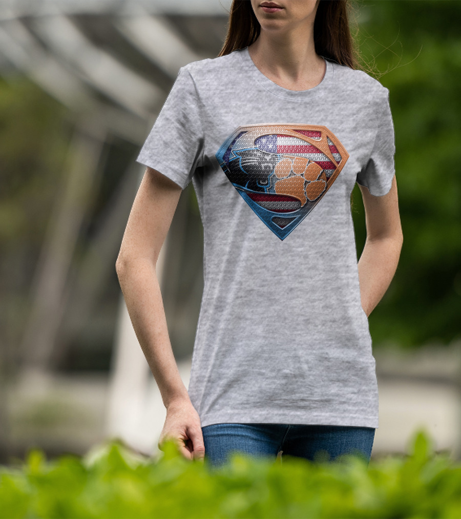 Super American Panther Claw Shield T-Shirt