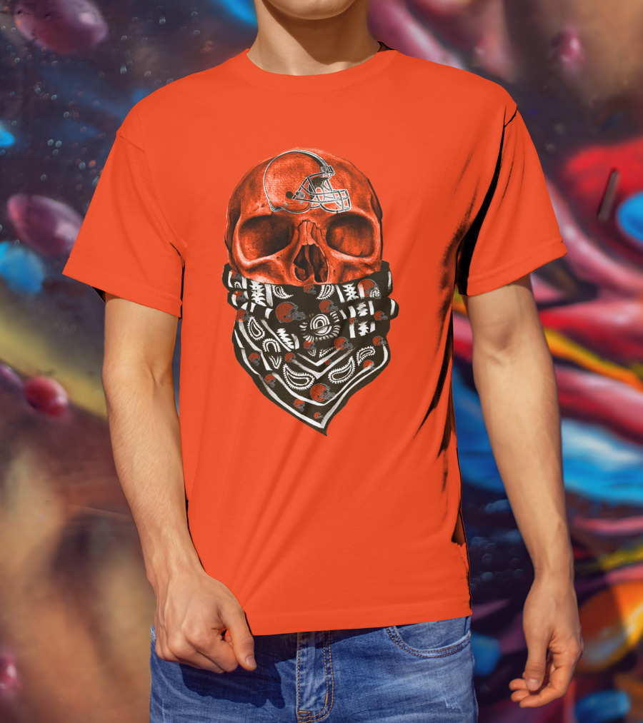 Cleveland Browns Skull With Helmet And Bandana T-Shirt