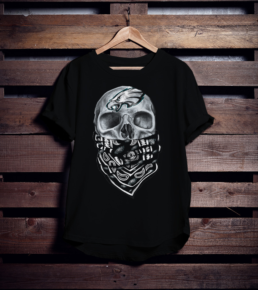 Philadelphia Eagles Skull Bandana T-Shirt