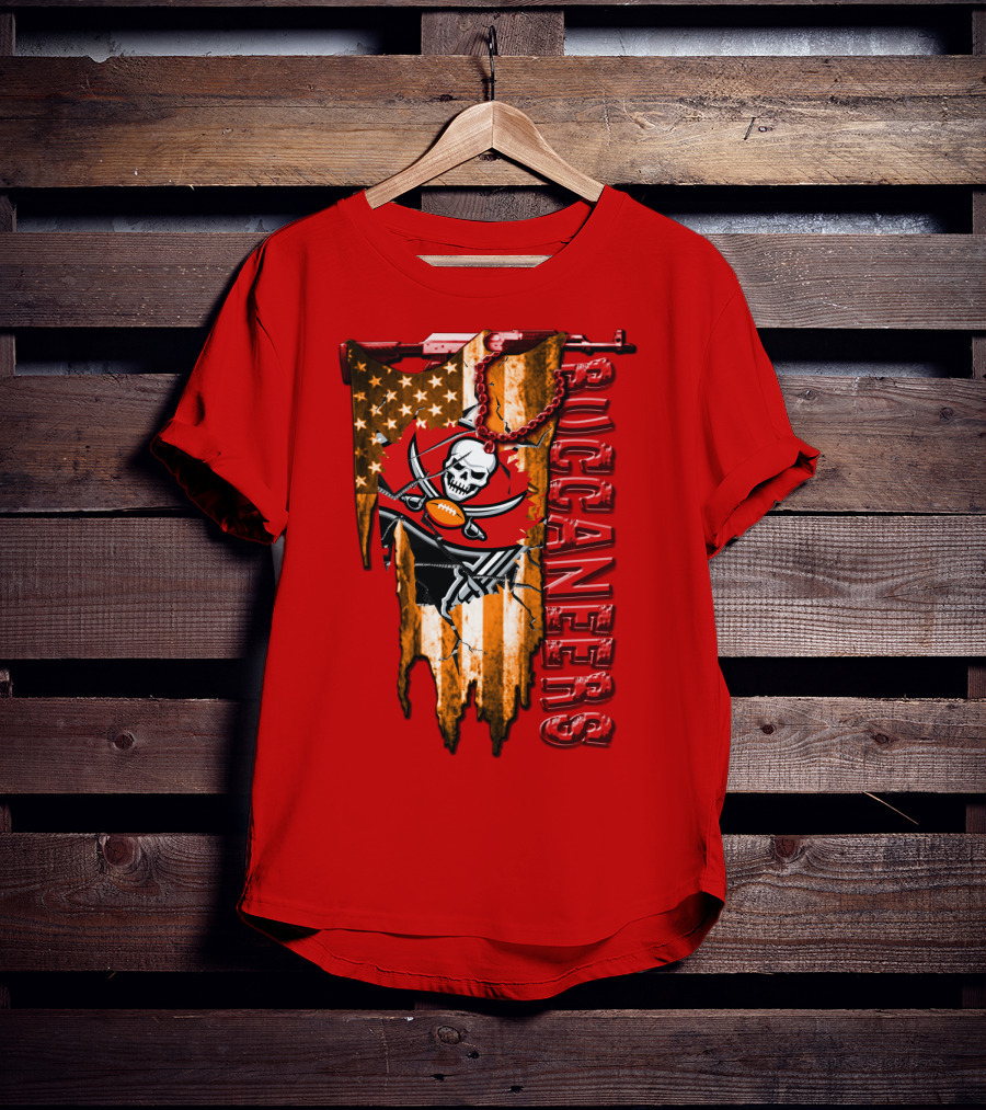 Tampa Bay Buccaneers American Flag Skull T-Shirt