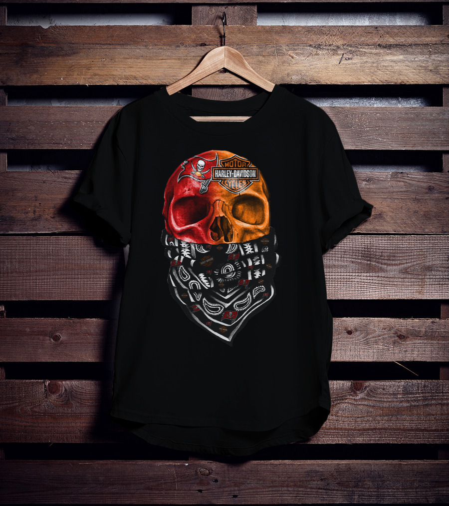 Harley Davidson Buccaneers Skull Bandana 30Hl T-Shirt