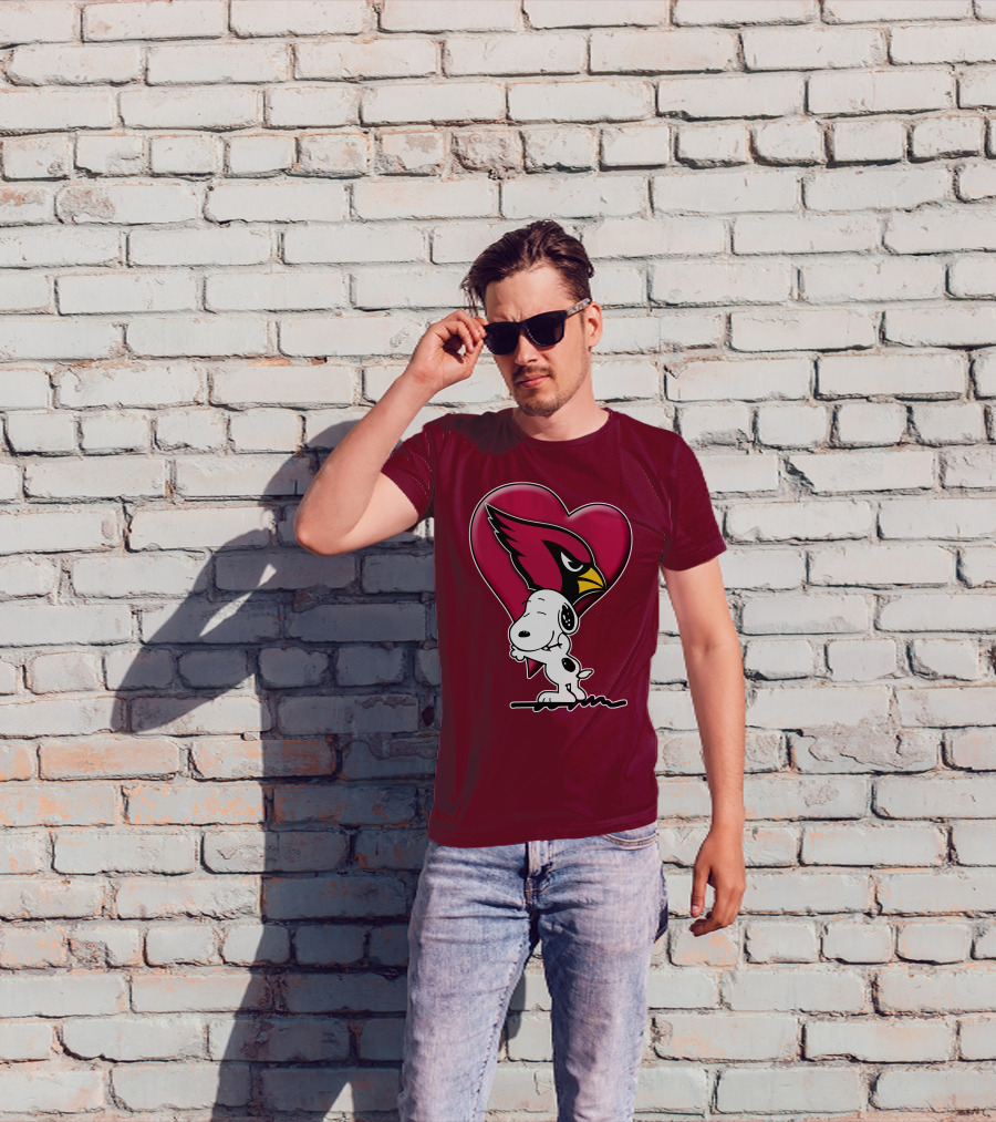 Snoopy Hugging Heart Arizona Cardinals T-Shirt