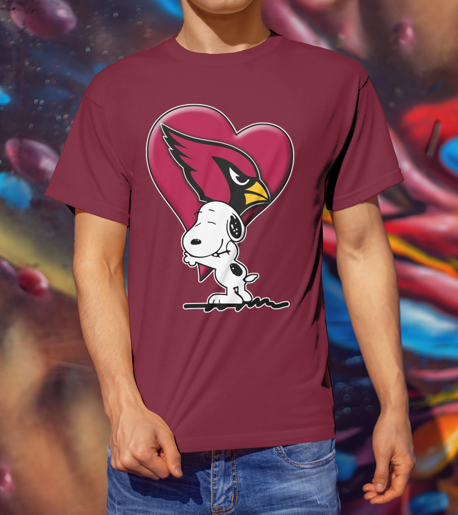 Snoopy Hugging Heart Arizona Cardinals T-Shirt