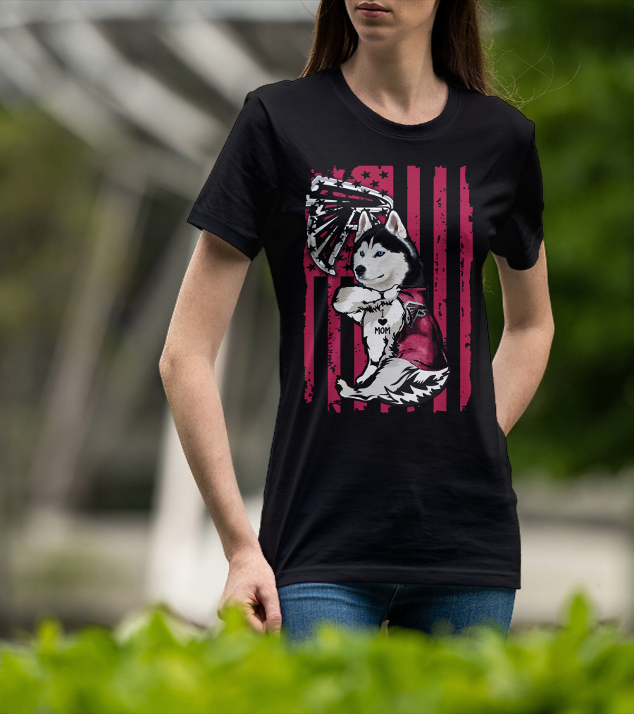 Siberian Husky Mom Atlanta Falcons T-Shirt