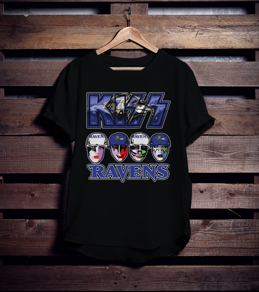 Kiss Baltimore Ravens Faces With Logo And Raven Helmets T-Shirt