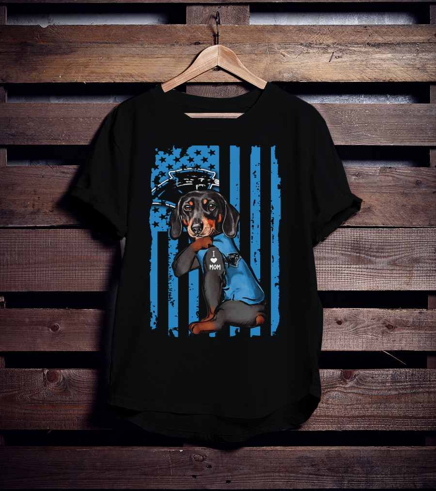 Dachshund Carolina Panthers I Love Mom T-Shirt