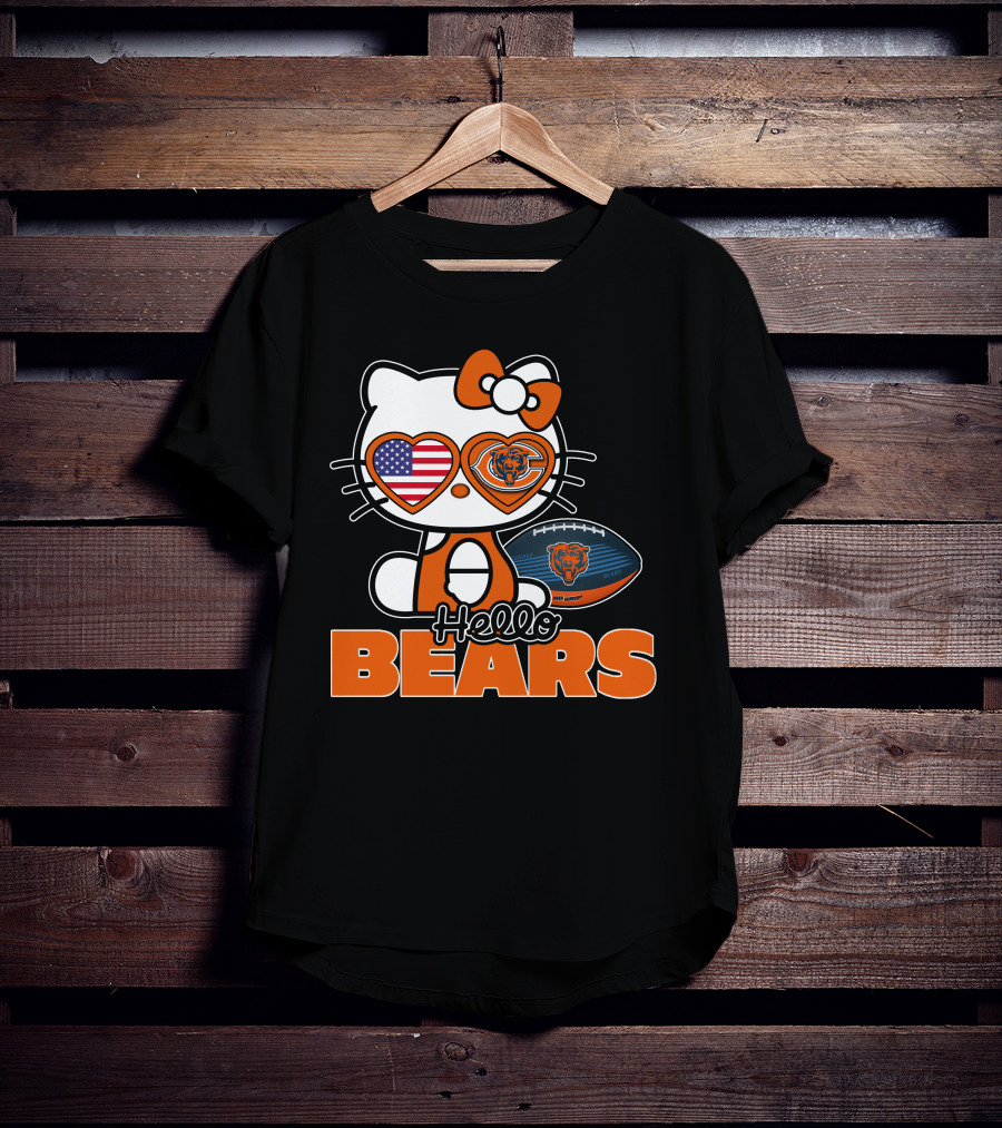 Hello Kitty Chicago Bears USA Football T-Shirt