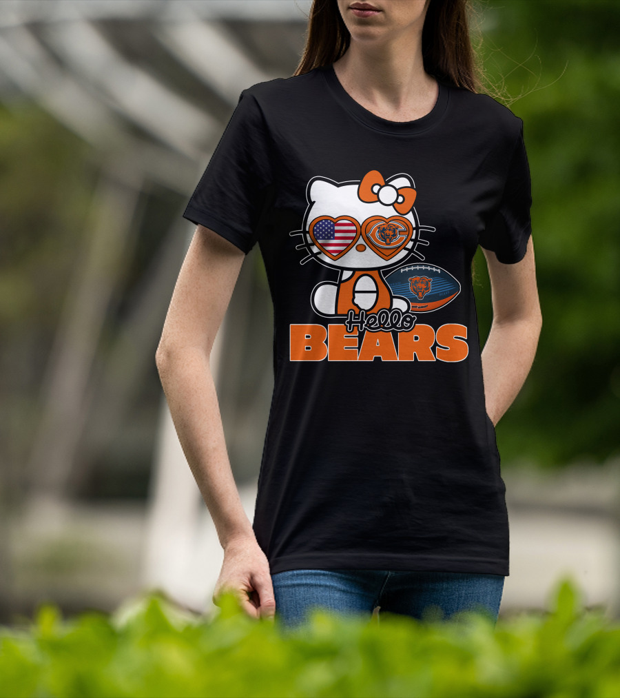 Hello Kitty Chicago Bears USA Football T-Shirt
