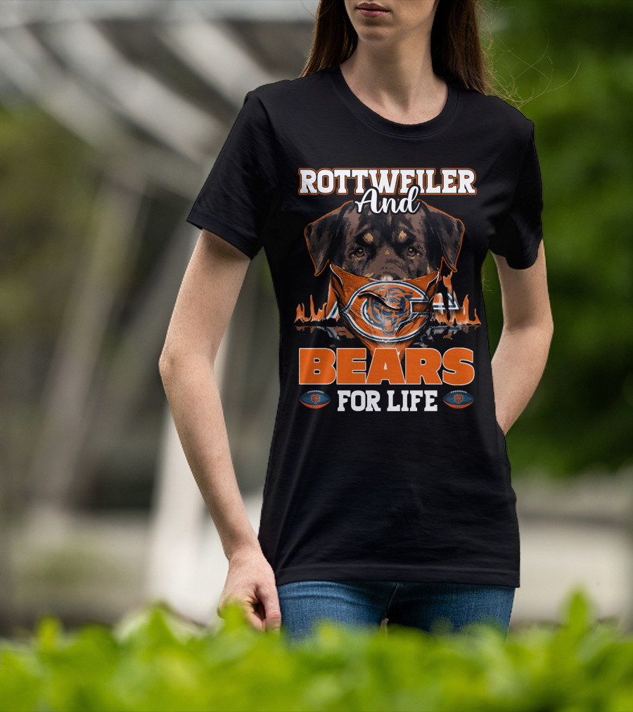 Rottweiler And Bears For Life Chicago Bears T-Shirt