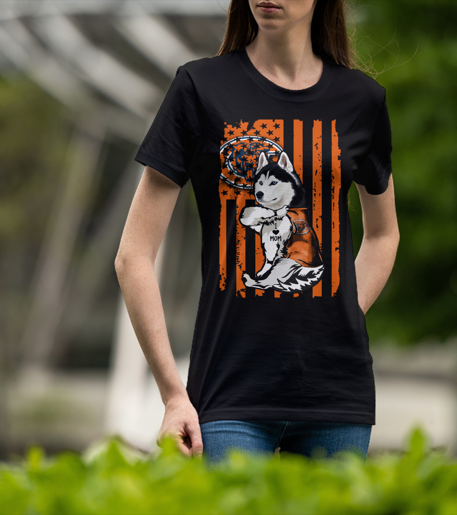 Siberian Husky Chicago Bears Fanatic Mom T-Shirt