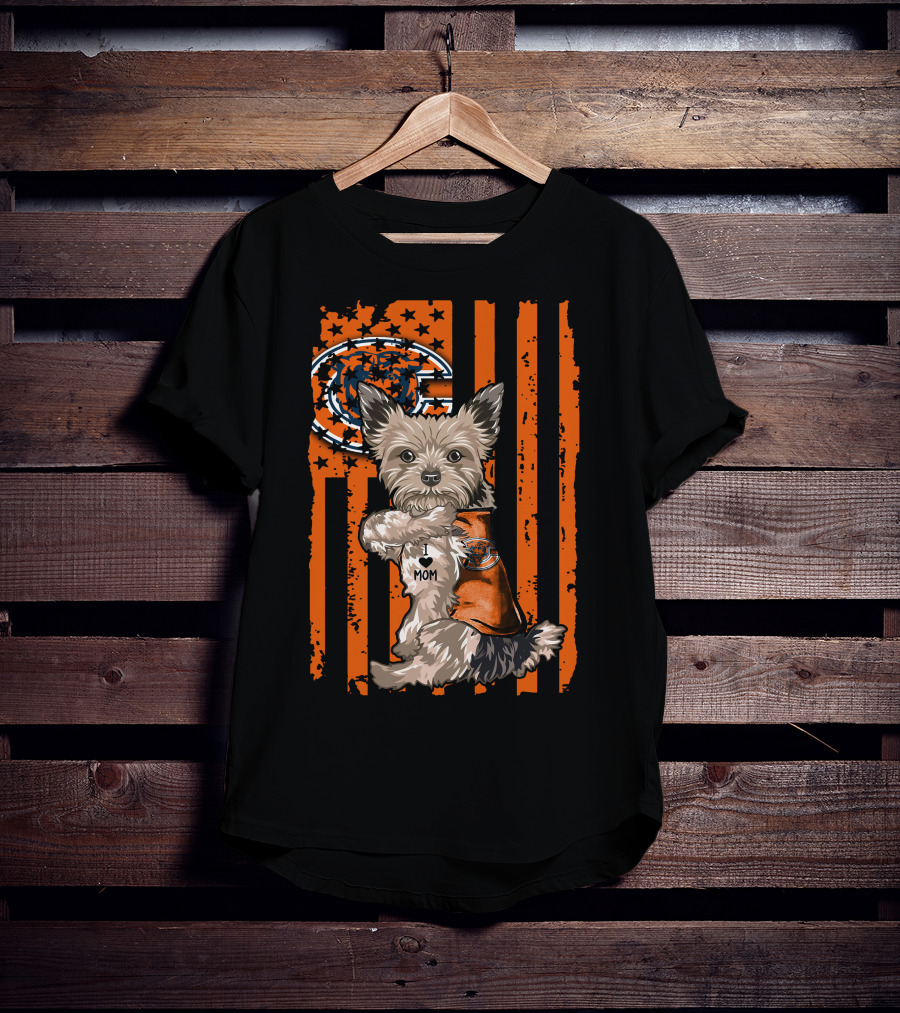 Yorkshire Terrier I ♥ Mom Chicago Bears T-Shirt